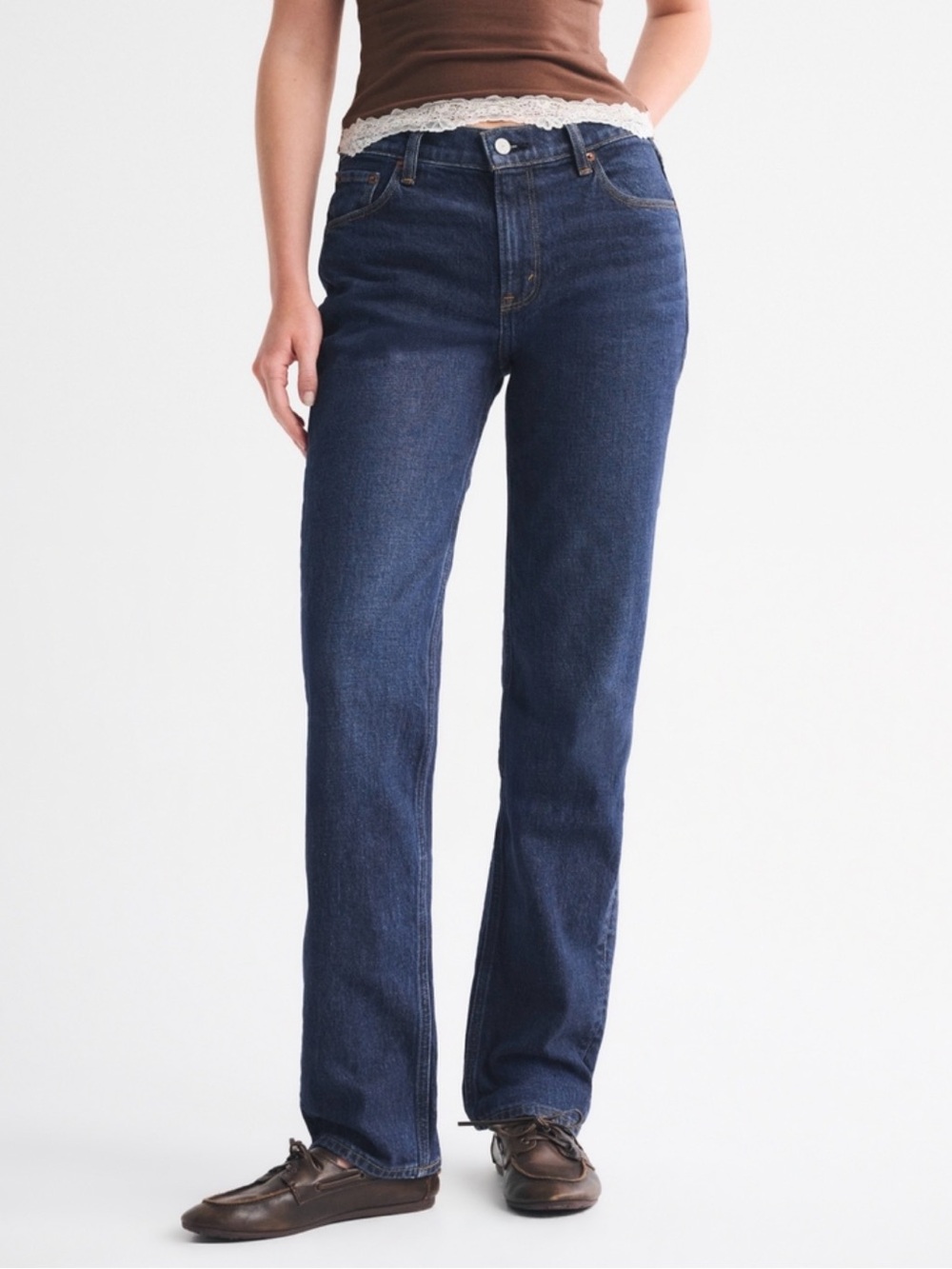NWT A&F Mid Rise 90’s Straight Jean Dark Wash 27 LONG